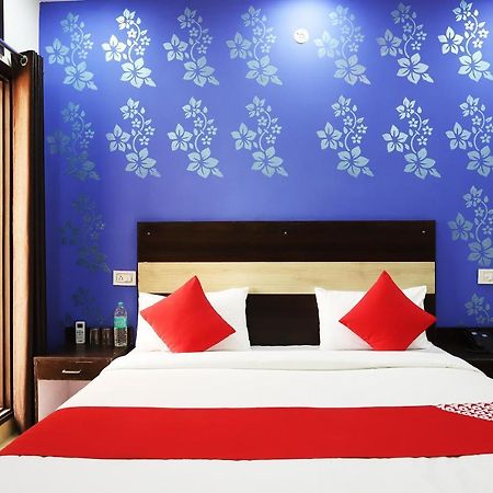 Oyo Flagship 42619 Diamond Key Hotel Delhi  Exterior photo